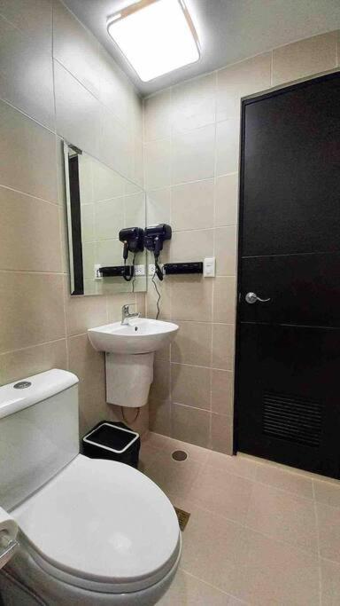 1Br With Extra Room At One Regis- Megaworld Bacolod Exteriér fotografie